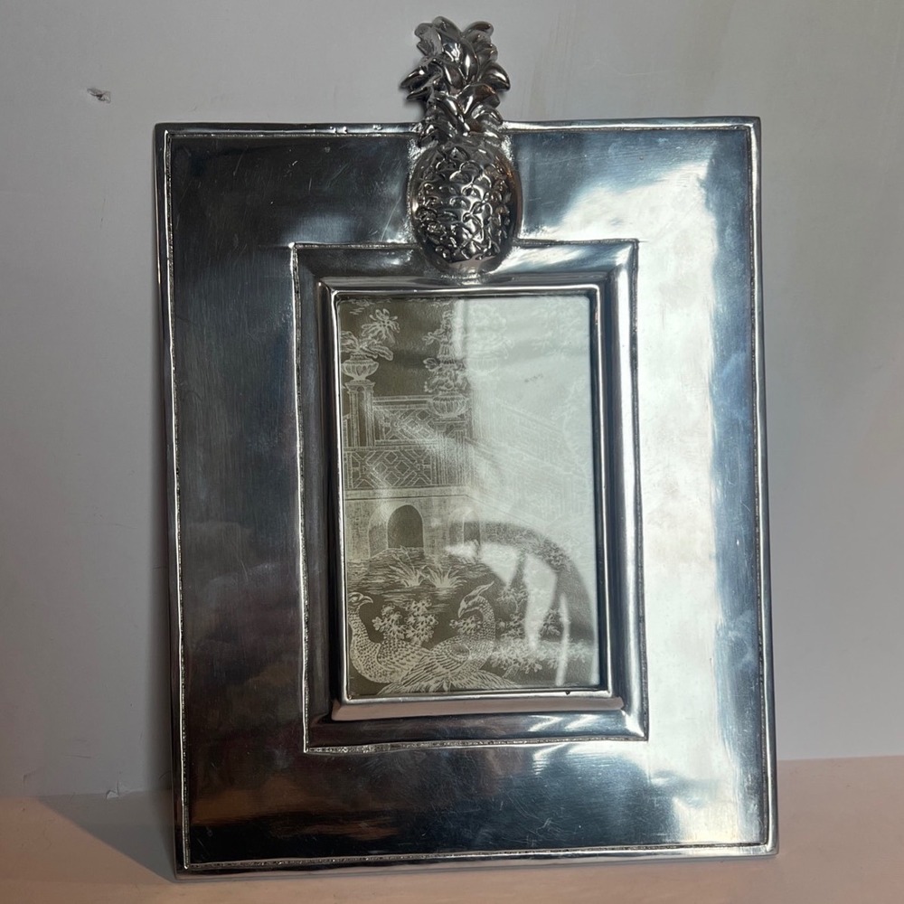 Mariposa Brillante Pineapple Picture Frame Silver Recycled Aluminum 4x6 Mexico